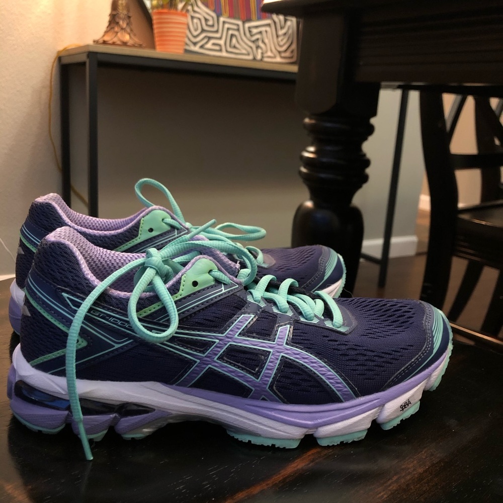 ASICS Running Shoe